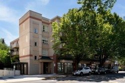 402-1015 Johnson St  Victoria, BC V8V 3N6