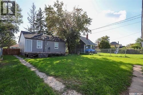 1012 4Th Street E, Prince Albert, SK - Outdoor