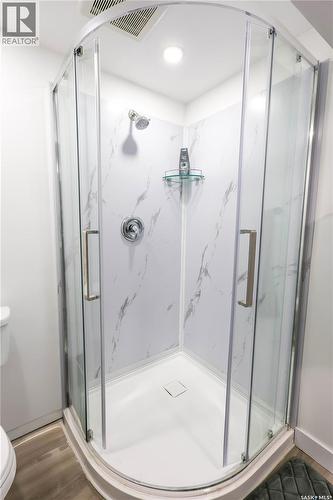 1012 4Th Street E, Prince Albert, SK - Indoor Photo Showing Bathroom