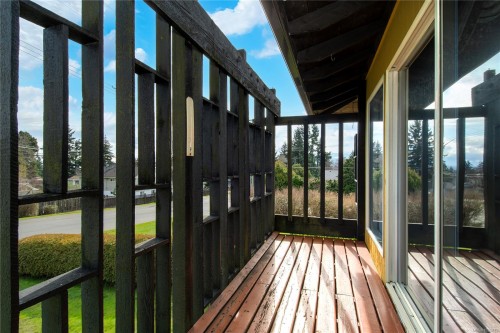 353 Aitken St, Comox, BC 