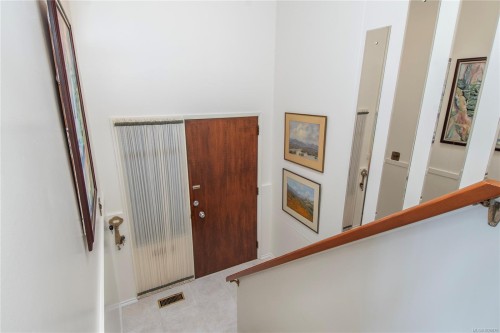 353 Aitken St, Comox, BC 