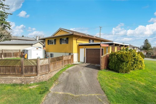 353 Aitken St, Comox, BC 