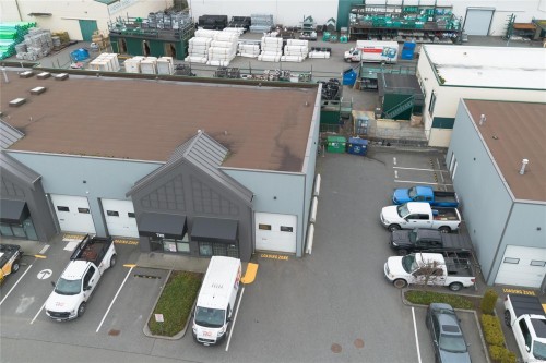 #6-2535 Mccullough Rd, Nanaimo, BC 