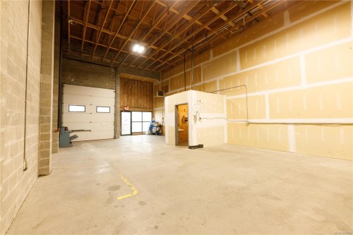 #6-2535 Mccullough Rd, Nanaimo, BC 