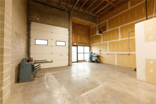 #6-2535 Mccullough Rd, Nanaimo, BC 