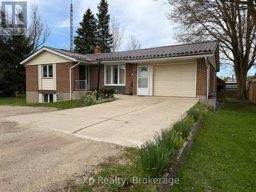 60 MAIN STREET E  Mapleton, ON N0G 1P0