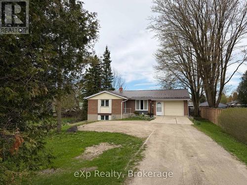 60 Main Street E, Mapleton, ON - Outdoor