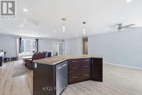 Island - 60 Main Street E, Mapleton, ON - Indoor Photo Showing Other Room