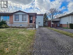 105 TUPPER DRIVE  Thorold (Confederation Heights), ON L2V 4C9