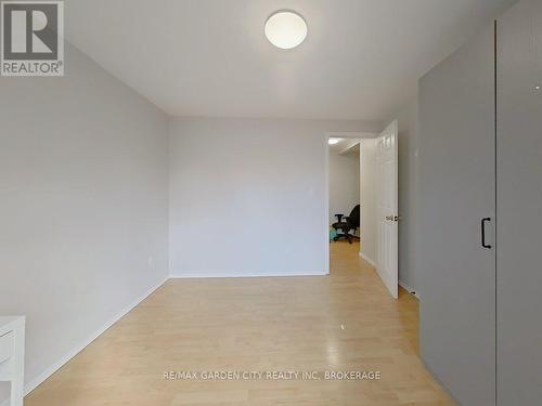 105 Tupper Drive, Thorold (Confederation Heights), ON - Indoor Photo Showing Other Room
