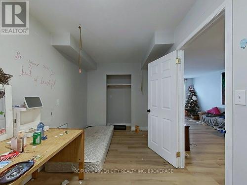 105 Tupper Drive, Thorold (Confederation Heights), ON - Indoor Photo Showing Other Room