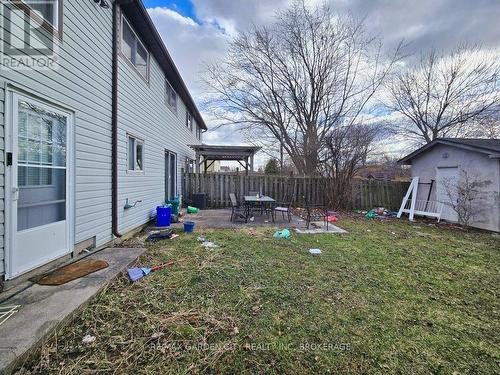 105 Tupper Drive, Thorold (Confederation Heights), ON - Outdoor