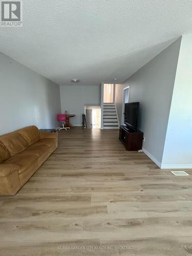 105 Tupper Drive, Thorold (Confederation Heights), ON 