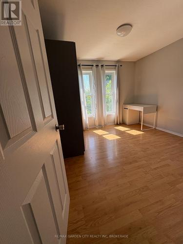 105 Tupper Drive, Thorold (Confederation Heights), ON 