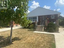 253 EAST 44TH Street Unit# Lower  Hamilton, ON L8T 3H7