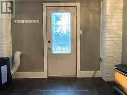 Entrance onto deck from Primary - 
