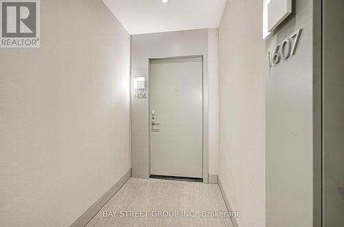 1606 - 398 Highway 7 E, Richmond Hill, ON - Indoor Photo Showing Other Room
