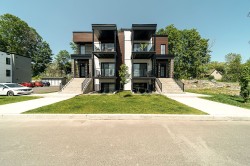 201-157 Rue Mc Dermott Cowansville, QC J2K 2Y4