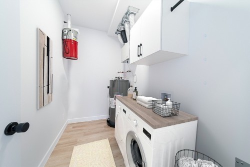 Salle de lavage - 201-157 Rue Mc Dermott, Cowansville, QC - Indoor Photo Showing Laundry Room