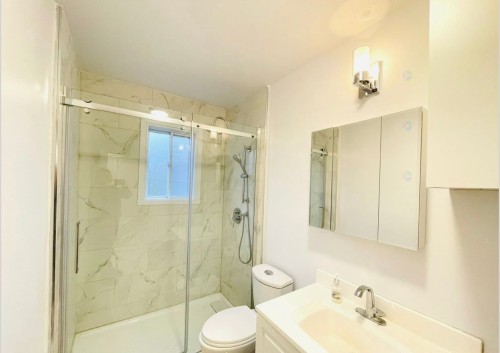 Salle de bains - 3-5742 Av. Auteuil, Brossard, QC - Indoor Photo Showing Bathroom