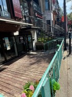 1615 Rue St-Denis  Montréal (Ville-Marie), QC H2X 3K3