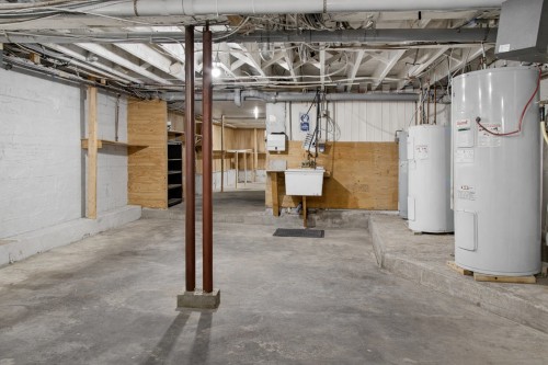 Basement - 2505 Rue Provost, Montréal (Lachine), QC - Indoor Photo Showing Basement