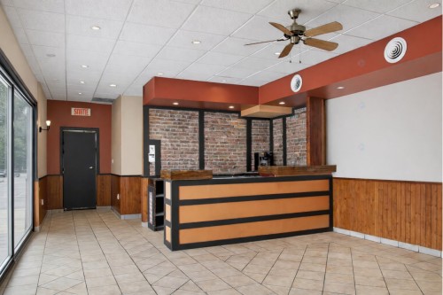 Interior - 2505 Rue Provost, Montréal (Lachine), QC - Indoor Photo Showing Other Room