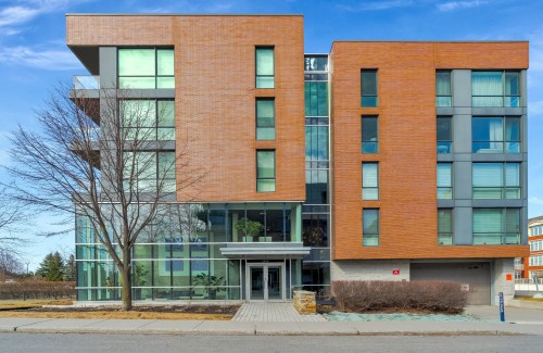 105-2485 Rue des Nations  Montréal (Saint-Laurent), QC H4R 9L6