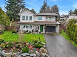 6648 Rey Rd Central Saanich, BC V8Y 1V2