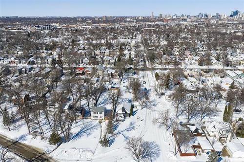 595 Churchill Dr, Winnipeg, MB 