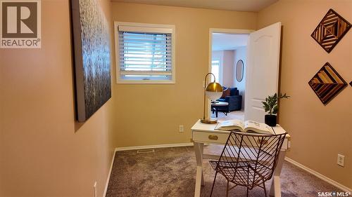 4026 Buckingham Drive E, Regina, SK - Indoor Photo Showing Office