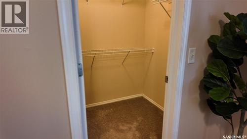 4026 Buckingham Drive E, Regina, SK - Indoor