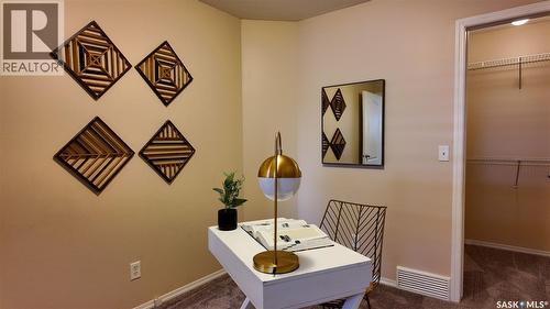 4026 Buckingham Drive E, Regina, SK - Indoor