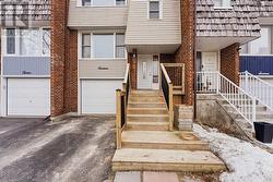 14 ANNA COURT  Quinte West (Murray Ward), ON K8V 5Y4