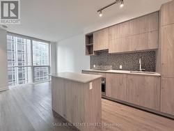 1204 - 1 YORKVILLE AVENUE  Toronto, ON M4W 0B1
