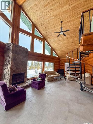 1512 Birch Drive, Turtle Lake, SK - Indoor With Fireplace