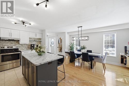 2 Castle Park Boulevard, Vaughan, ON - Indoor