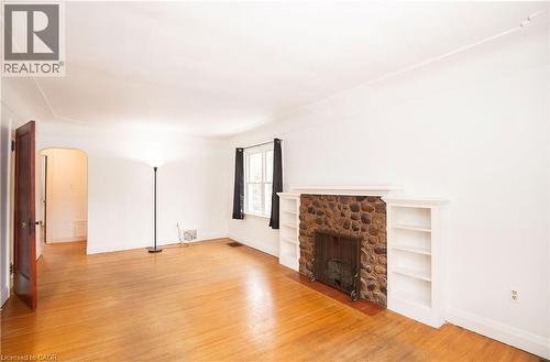 90 Osler Drive, Dundas, ON - Indoor With Fireplace