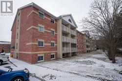 103 - 310 KINGSDALE AVENUE  Kingston (East Gardiners Rd), ON K7M 8S1
