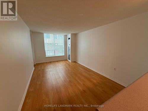 215 - 28 OLIVE AVENUE  Toronto, ON M2N 7E6