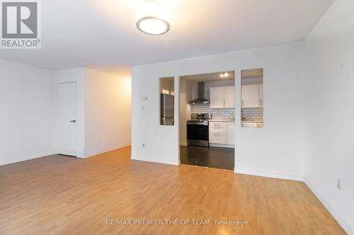 37 - 1016 Falgarwood Drive, Oakville, ON - Indoor Photo Showing Other Room