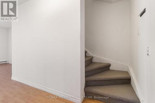 37 - 1016 Falgarwood Drive, Oakville, ON - Indoor Photo Showing Other Room