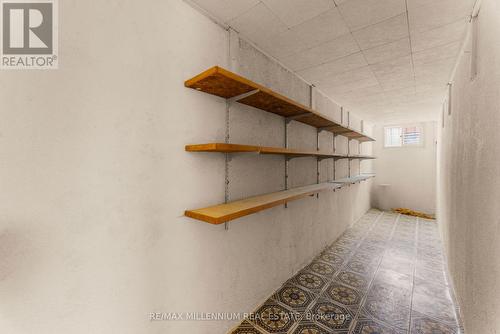 2437 Chilsworthy Avenue, Mississauga, ON - Indoor