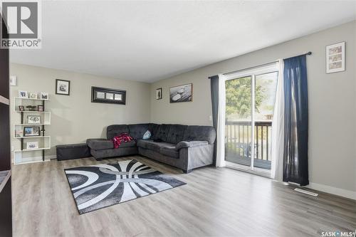 119 - 121 Olmstead Road, Saskatoon, SK - Indoor Photo Showing Living Room
