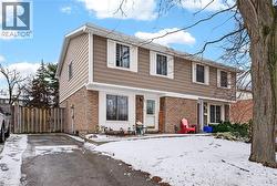 106 WENDOVER Drive  Hamilton, ON L9C 5X5