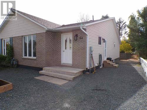 64 Farrell CRES  Elliot Lake, ON P5A 3M9