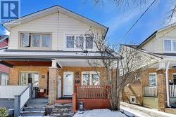 255 QUEENSDALE AVENUE  Toronto, ON M4C 2B3