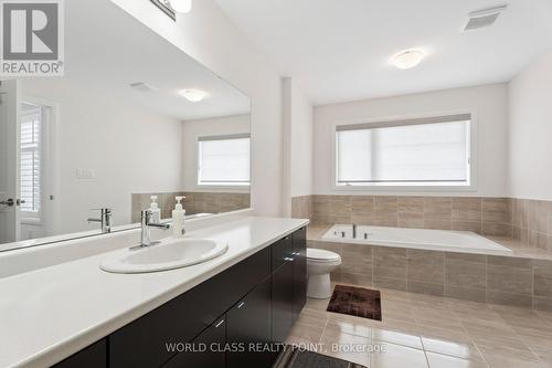 4073 Healing Street, Lincoln, ON - Indoor Photo Showing Bathroom