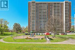 1802 - 4 KINGS CROSS ROAD  Brampton, ON L6T 3X8