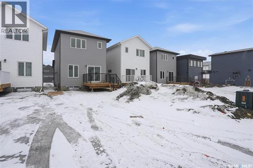 527 Sharma Crescent, Saskatoon, SK - Outdoor